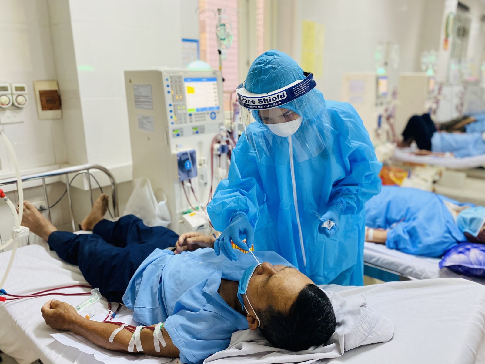  BVĐK THIỆU HÓA NÂNG CAO ĐIỀU TRỊ VÀ PHÒNG CHỐNG CÁC BỆNH LÝ TRUYỀN NHIỄM