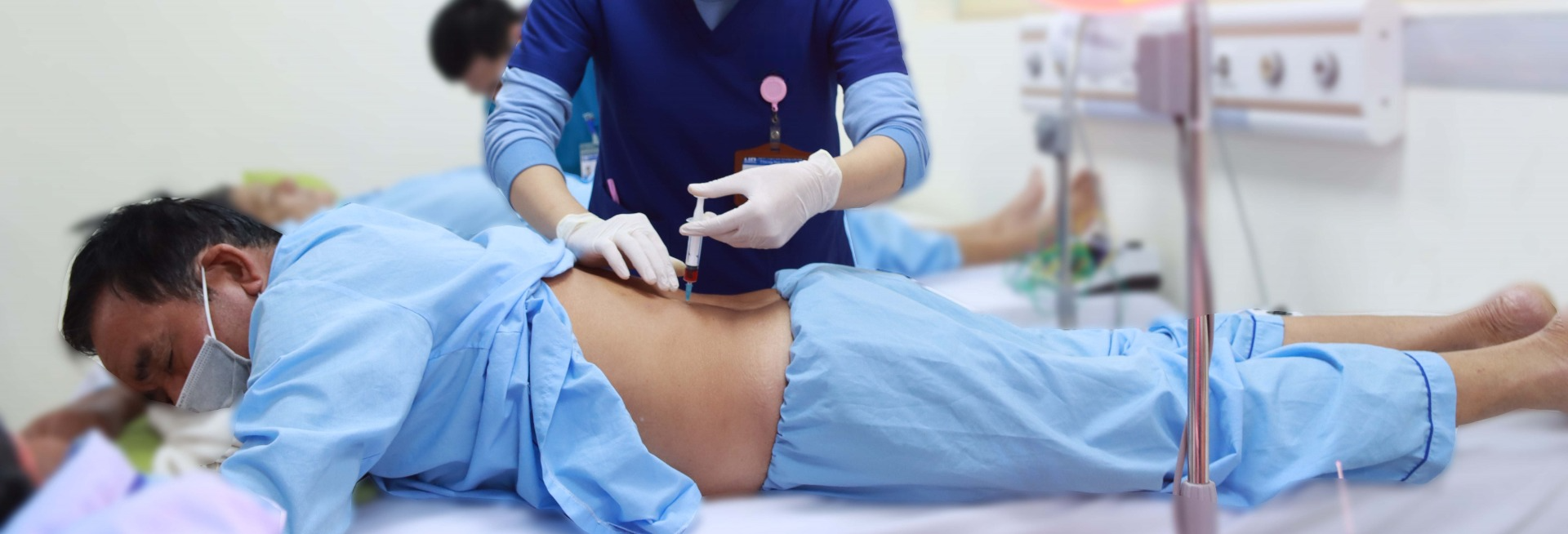 ỨNG DỤNG PHƯƠNG PHÁP THỦY CHÂM TRONG ĐIỀU TRỊ