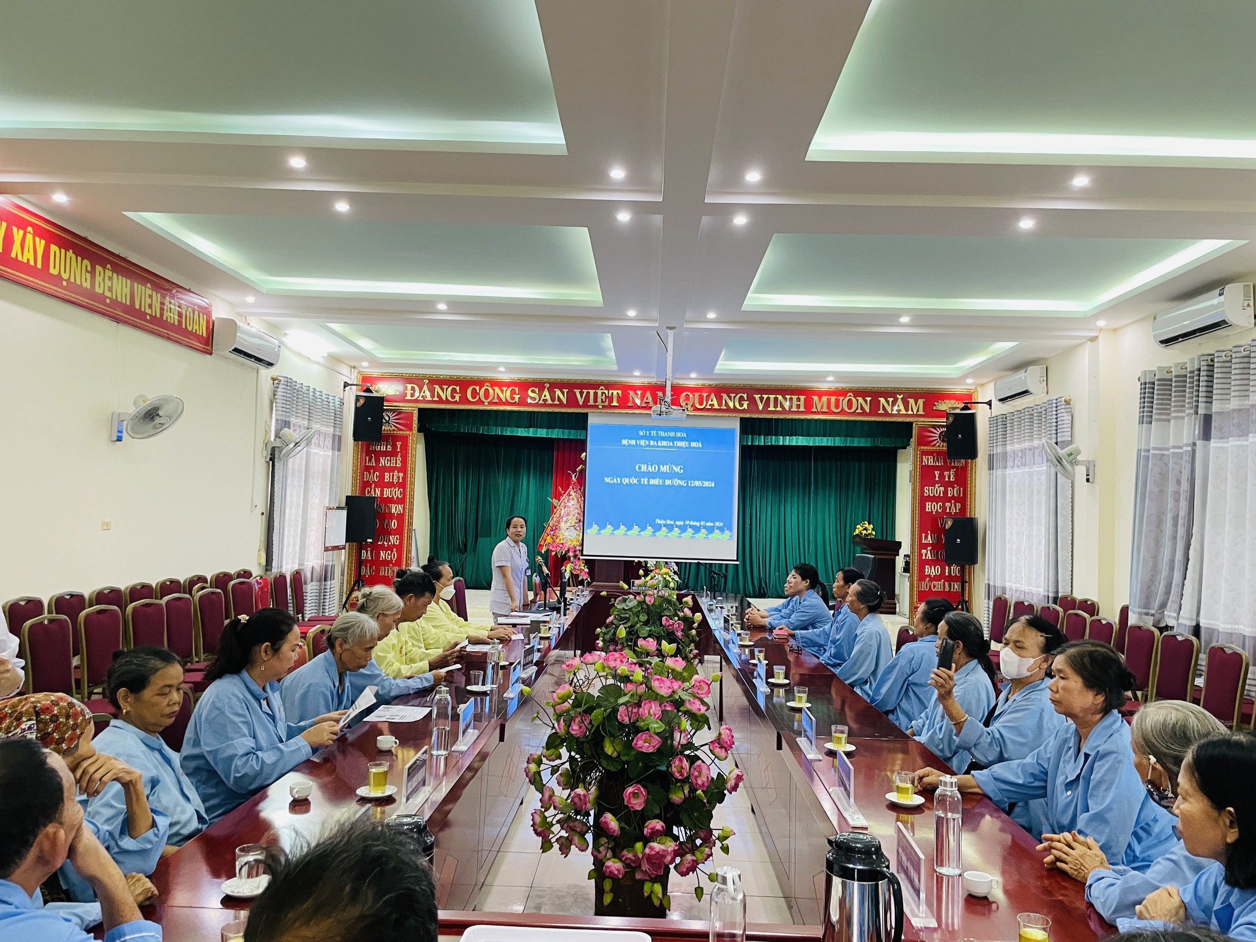 BVĐK THIỆU HÓA TỔ CHỨC TRUYỀN THÔNG, TƯ VẤN DINH DƯỠNG CHO NGƯỜI BỆNH