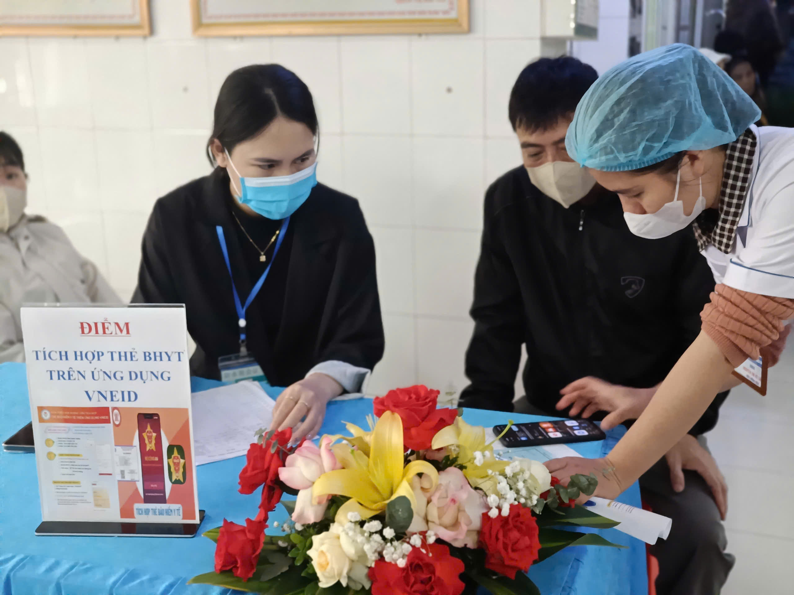 TĂNG CƯỜNG TRIỂN KHAI HIỆU QUẢ SỔ SỨC KHỎE ĐIỆN TỬ VNEID