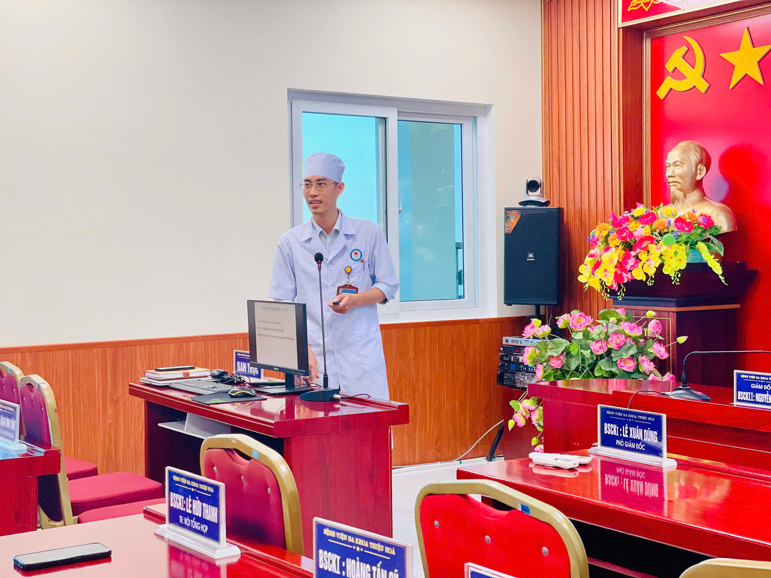 Sinh hoạt chuyên môn – Nâng cao tay nghề, vì sức khỏe người bệnh