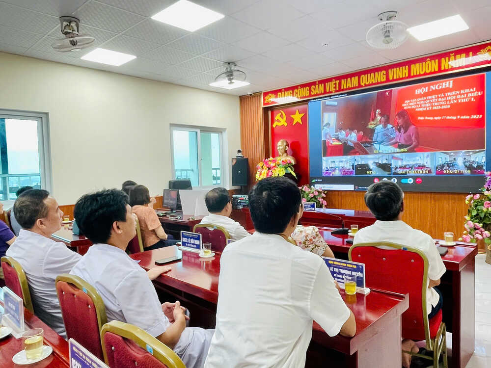 Bệnh viện Đa khoa Thiệu Hóa tổ chức Hội nghị học tập, quán triệt và triển khai thực hiện Nghị quyết Đại hội đại  biểu Đảng bộ xã Thiệu Trung lần thứ I,  nhiệm kỳ  2025 - 2030