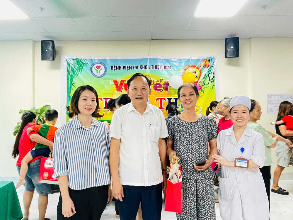 Tết Trung Thu yêu thương – Mang niềm vui đến với các bệnh nhi tại Bệnh viện Đa khoa Thiệu Hóa